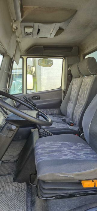 Vende-se Veículo Pesado de Mercadorias – Nissan Atleon TK140-80