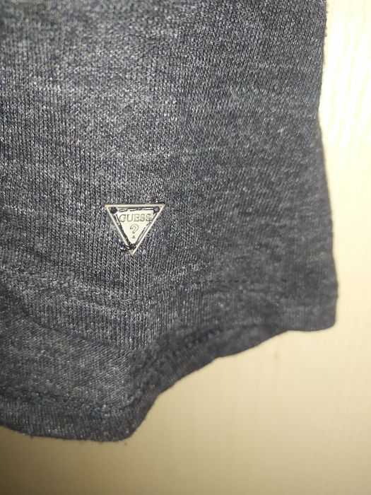 Блузка бренда Guess