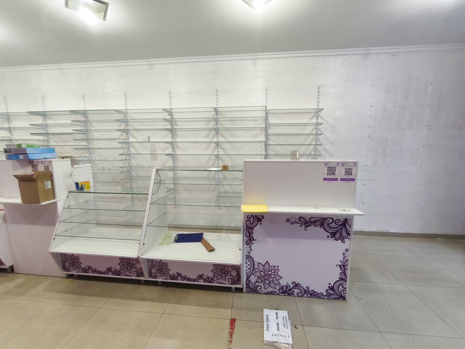 Стелаж полиці скло