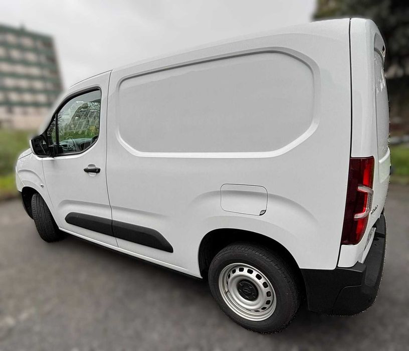 Carrinha Comercial Opel Combo 1.5 CDTi L1H1 Enjoy (3 Lugares) - 89.000 km | Novembro 2019 (Nacional)