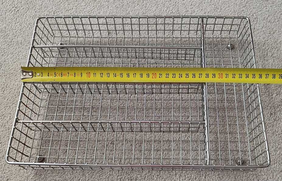 Metalowy organizer na sztoćce