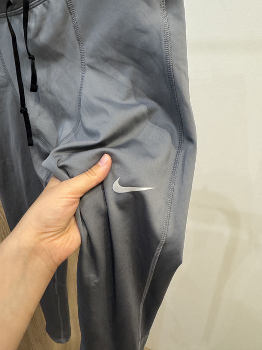 Чоловічі спортивні лосіни nike