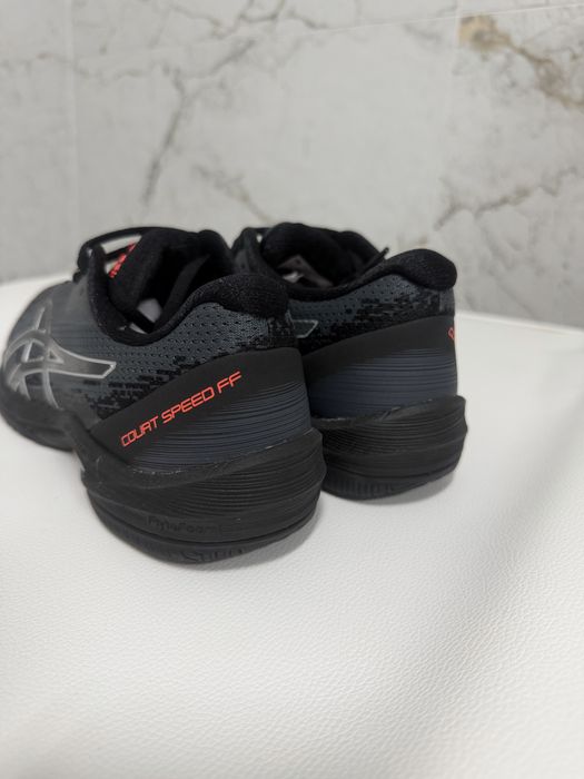 Buty sportowe damskie Asics 38 czarne sneakersy