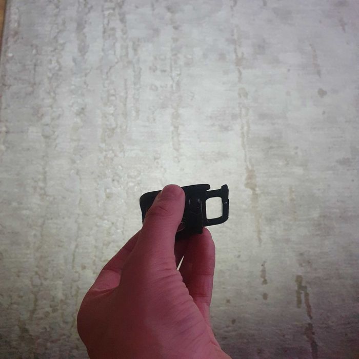 przenośna latarka z breloczkiem