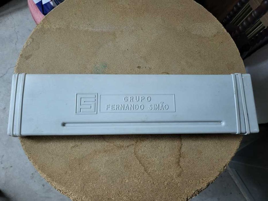 Triangulo de Sinalização com Caixa