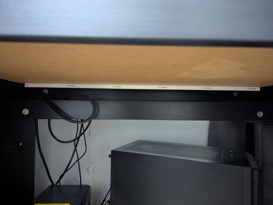 Продам стіл Ikea 105х50х75