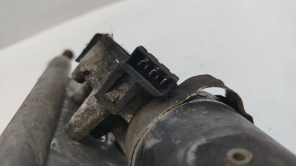 Motor limpa vidros frente SEAT Ibiza II (6K1)