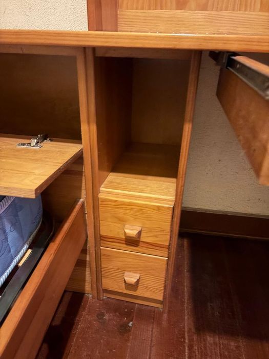 Mobília de quarto individual