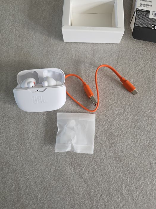 Słuchawki JBL Wave BEAM2