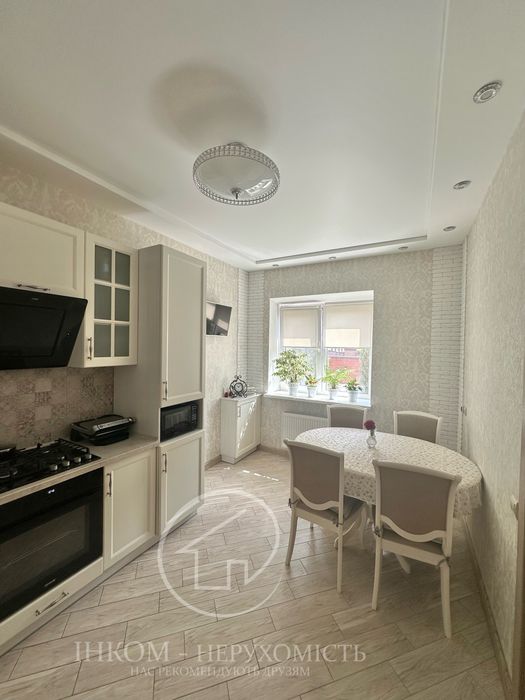 Будинок Веретенівка (р-н Версалю)