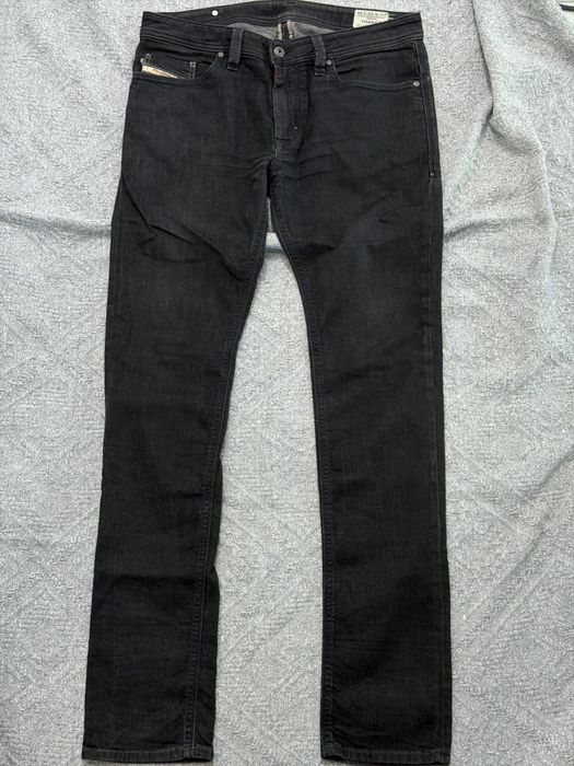 Czarne spodnie męskie Diesel w33