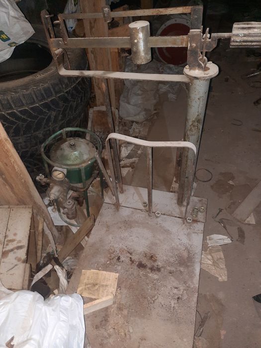 Продам ваги 200кг.