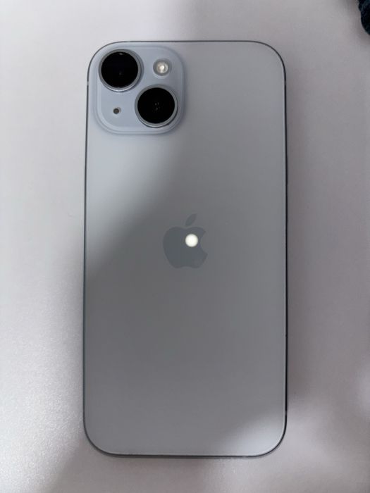 iPhone 15.