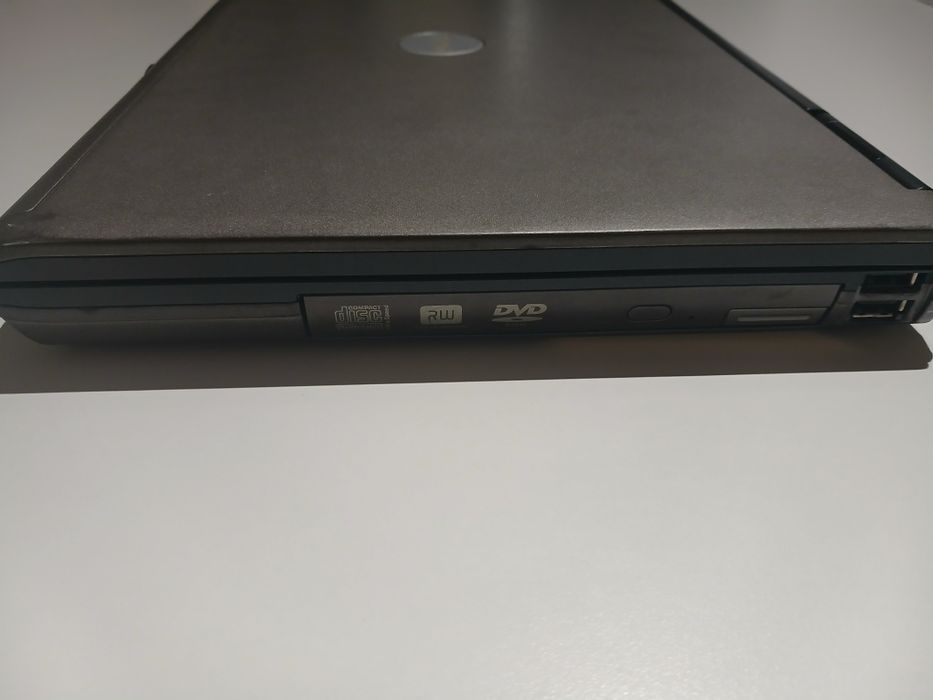 DELL Latitude D630