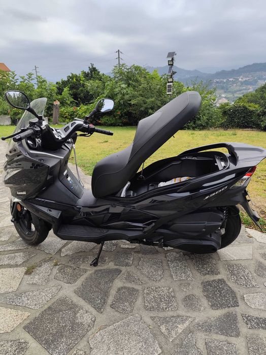 Venda Scooter  Kawasaki J 300