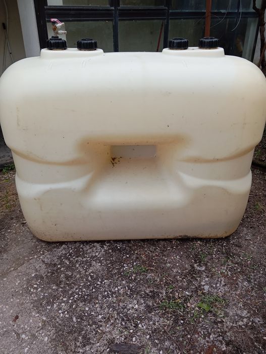 Depósito mil litros