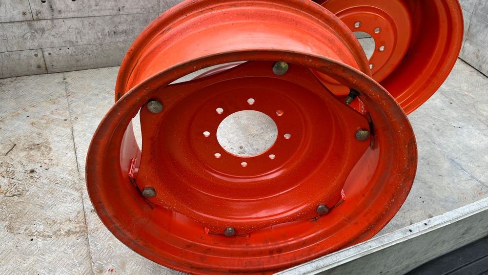 Felgi 2szt Kubota   24R felgi jak nowe