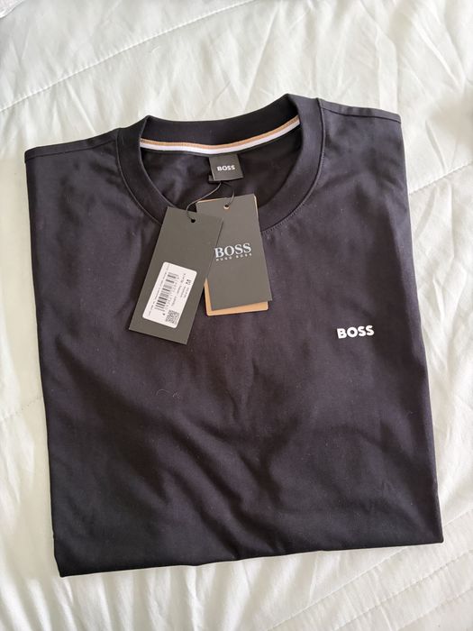 T shirt hugo boss M preta