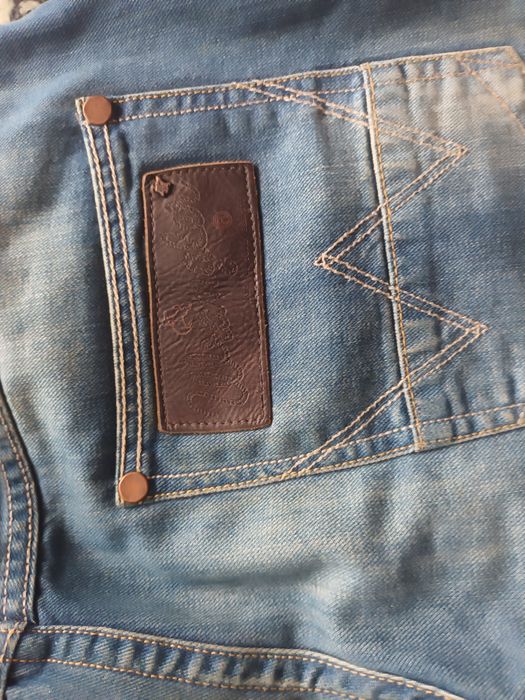 Spodnie męskie jogery wrangler rozm L