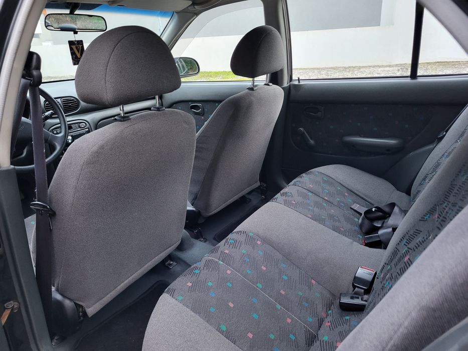 HYUNDAI Accent 1.3 Gasolina