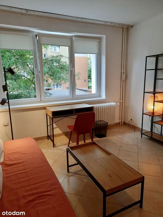 Wynajmę przytulną kawalerkę po remoncie (dobra lokalizacja!)