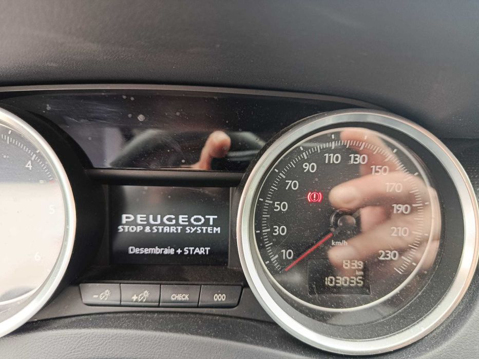 Peugeot 508 Allure 2016 Branco 104mil km