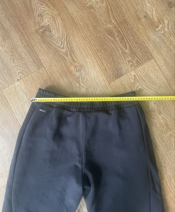 Спортивні штани PUMA Evostripe Pants Men