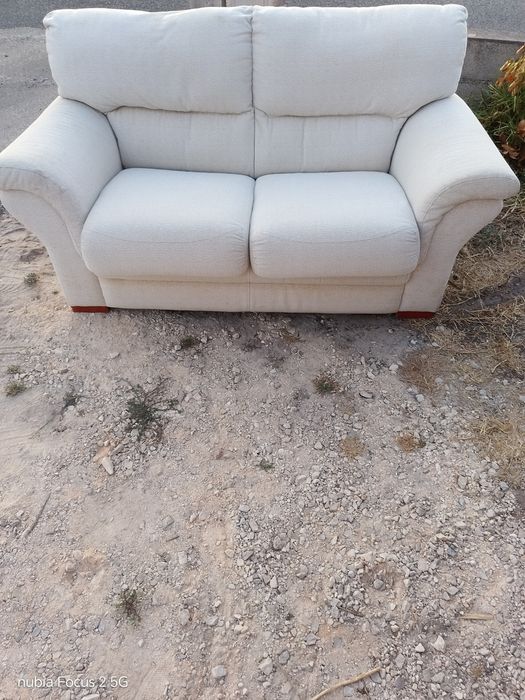Conjunto  de sofas beje claro