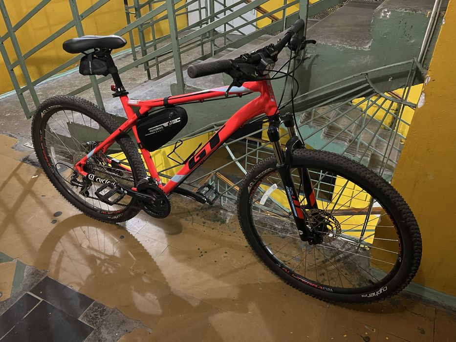 Велосипед GT aggressor expert L