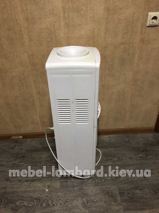 Кулер для води "HotFrost V118F" бу