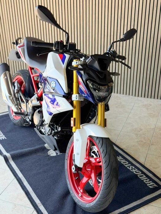 BMW G310R de 2022