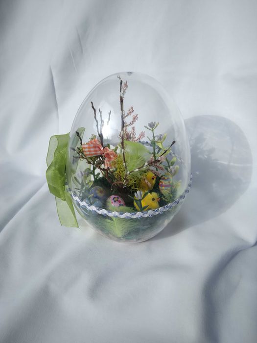 Jajko wielkanocne dekoracja świąteczna kurczaczek