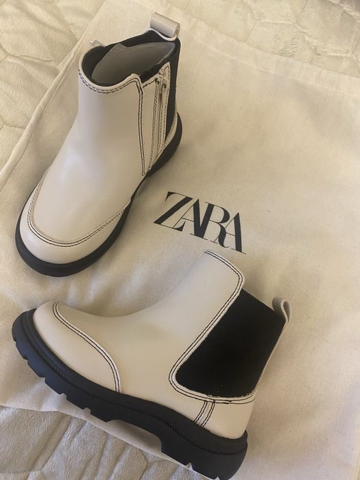 Молочні чобітки чоботи осінь весна 24 та 26 розміри зара