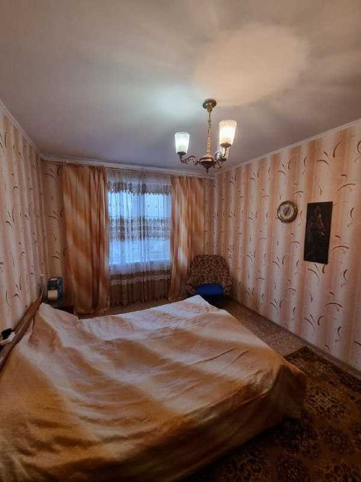 Продам 2к Коммунар Красный Камень  Срочно