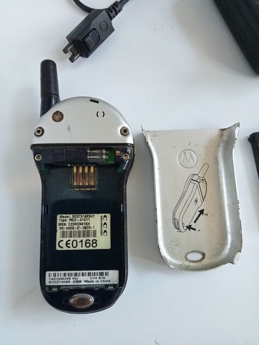 Продам телефон Motorola V 70
