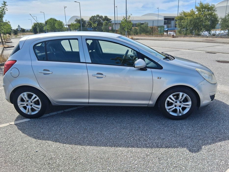 OPEL CORSA 1.3 CDTI - Poucos km