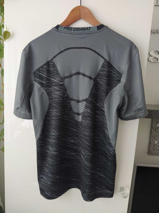 Koszulka NIKE PRO COMBAT DRI-FIT fitted roz. M czarno-szara