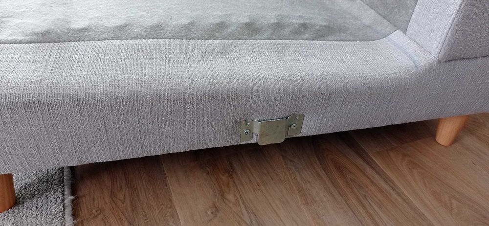 Sofá semi-impermeável cinzento