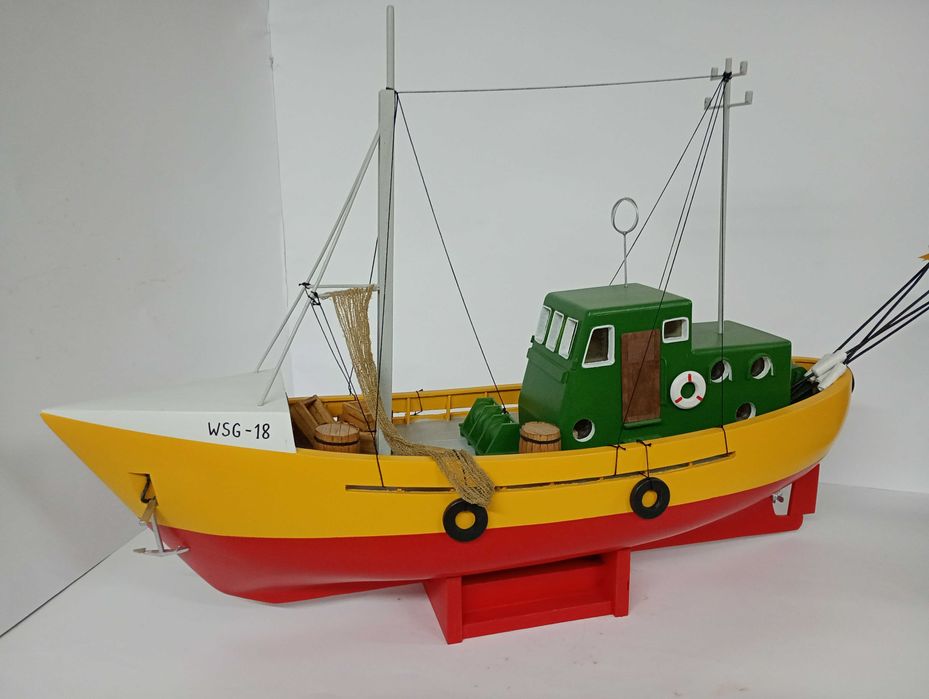 Model Kutra Rybackiego KUTER RYBACKI Z POLSKIEGO MORZA statek okręt