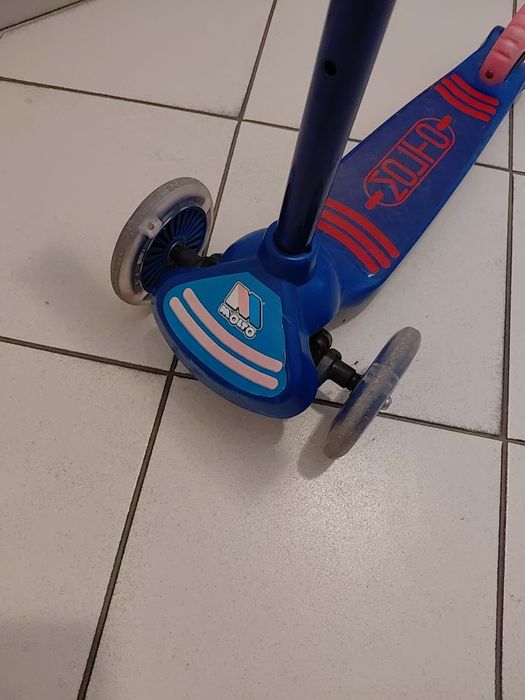 Trotinete MOLTÓ (Multicor)