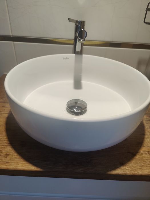 Umywalka i bateria