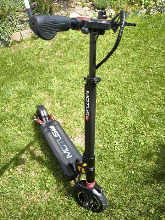 Hulajnoga Motus 8,5 life pro