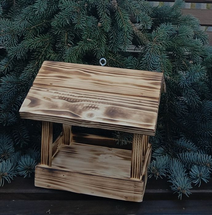 Karmniki dla ptaków