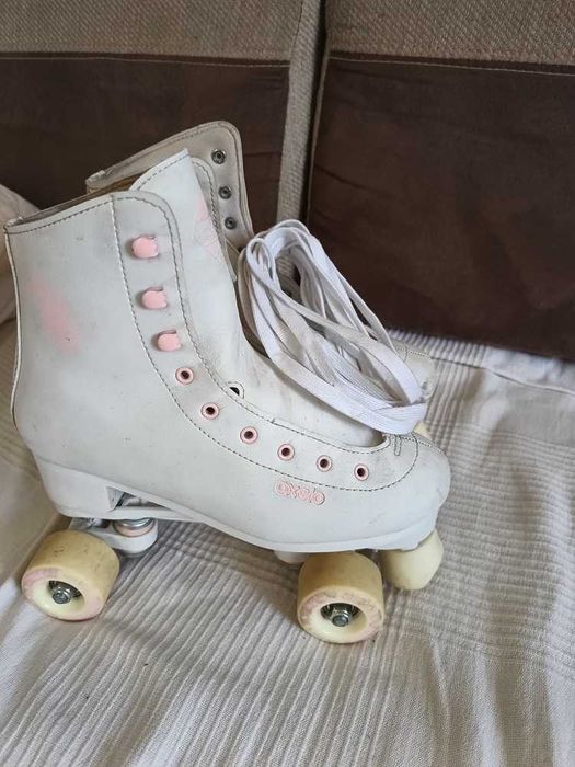 OXELO Rolki Wrotki figurowe z Decathlon+Ochraniacze OXELO