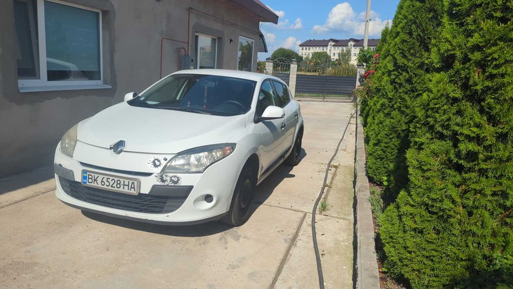 Renault megane 3  2011р двигун К9К дизель РЕНО меган
