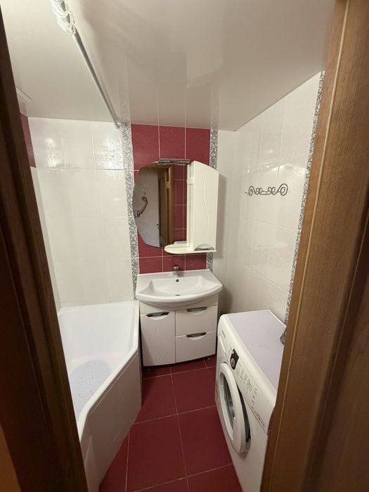 Сдам 3 комн Королева 13000