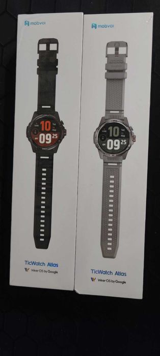 Новые Смартчасы TicWatch Atlas Black / Silver