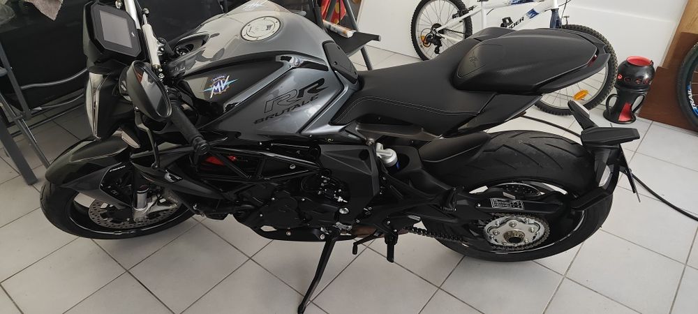MV Agusta Brutale 800 RR - Única em PT