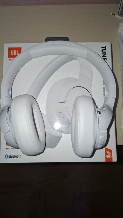Навушники JBL Tune 720