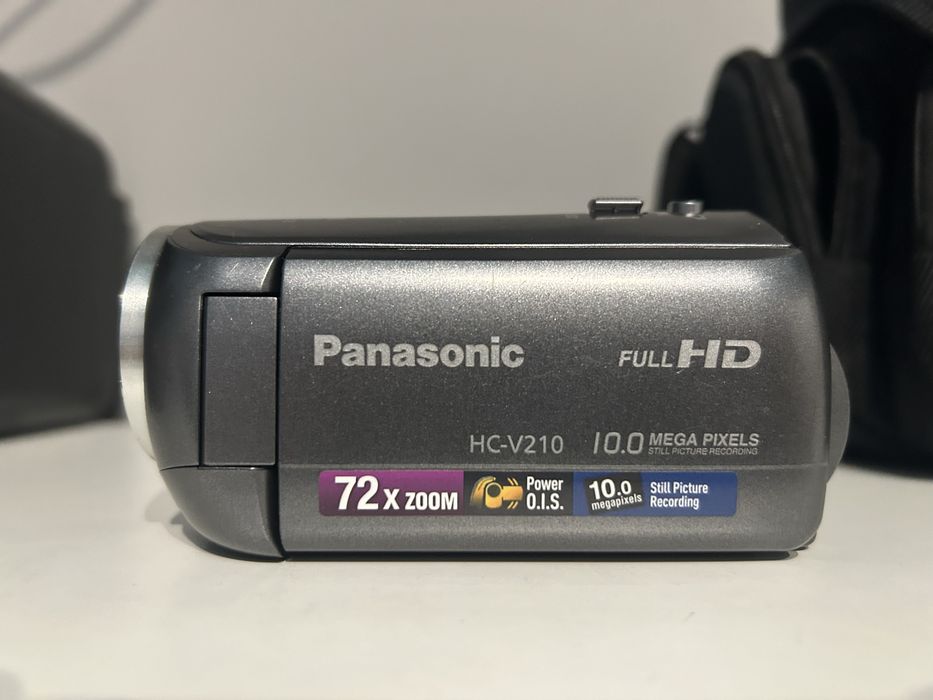 Kamera panasonic hc-v210